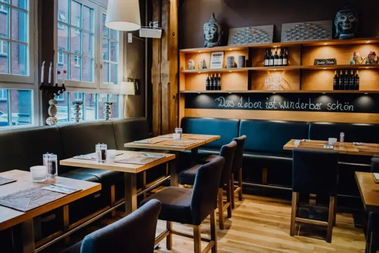 Einladendes Restaurant Schönes Hamburg in der Speicherstadt für Ihre Tischreservierung.